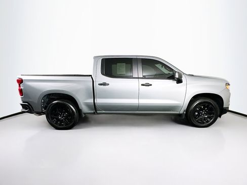 Used 2025 Chevrolet Silverado 1500 Custom image 10