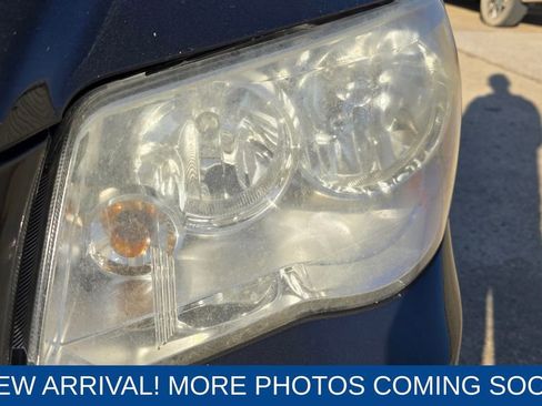 Used 2011 Dodge Grand Caravan Express image 9