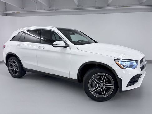 Used 2021 Mercedes-Benz GLC 300 4MATIC image 9