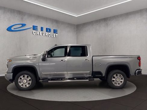 New 2026 Chevrolet Silverado 3500 High Country AWD/4WD image 5