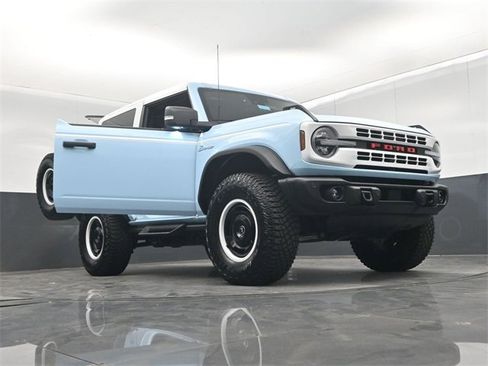 Used 2024 Ford Bronco Heritage Edition image 70