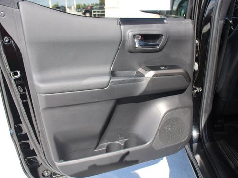 Certified 2023 Toyota Tacoma TRD Sport w/ TRD Premium Sport Package image 14