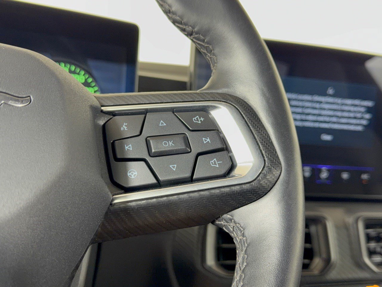 Used 2024 Ford Mustang GT RWD image 19