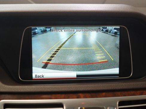 Used 2015 Mercedes-Benz E 350 4MATIC Wagon image 25