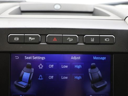 Used 2021 Ford F450 Platinum w/ FX4 Off-Road Package image 37