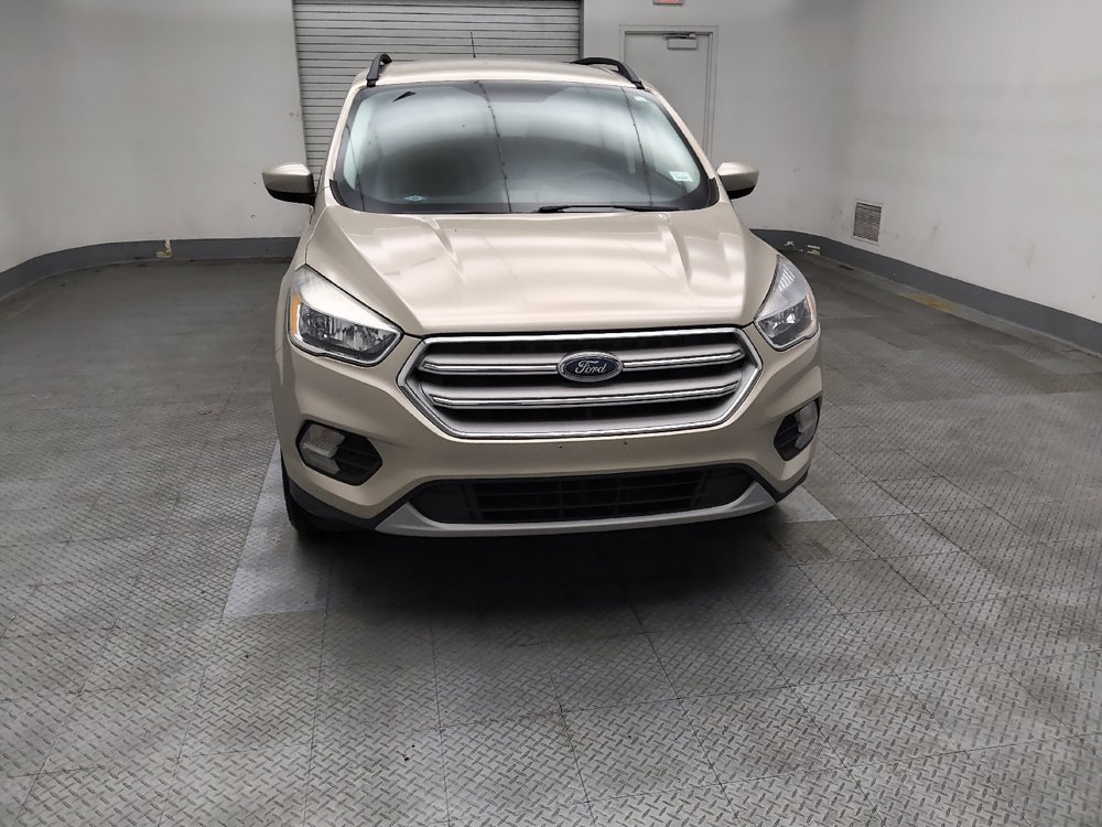 Used 2018 Ford Escape SE w/ SE Sync 3 Package AWD/4WD image 14