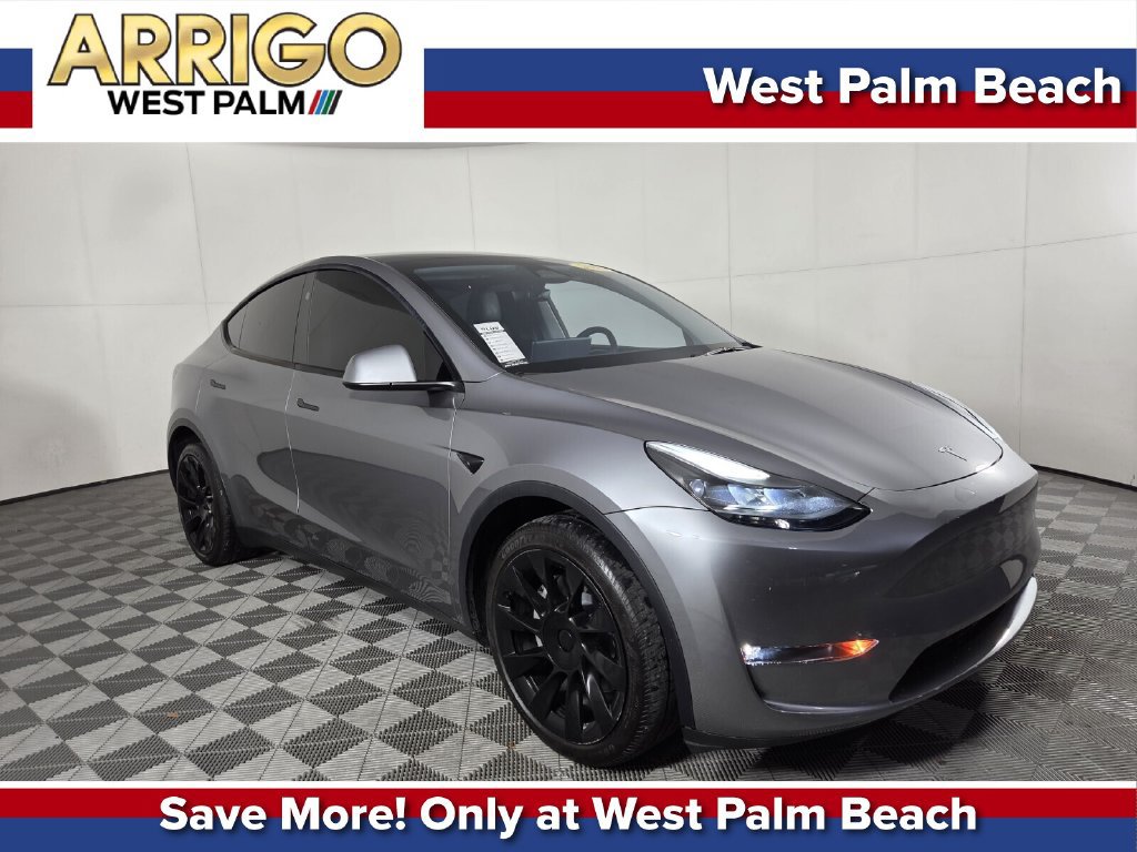 Used 2025 Tesla Model Y Long Range AWD/4WD image 1