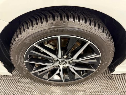 Used 2024 Toyota Camry SE FWD image 31