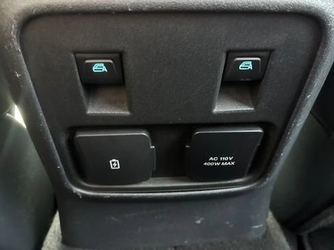 Used 2021 Ford Bronco Wildtrak AWD/4WD image 25