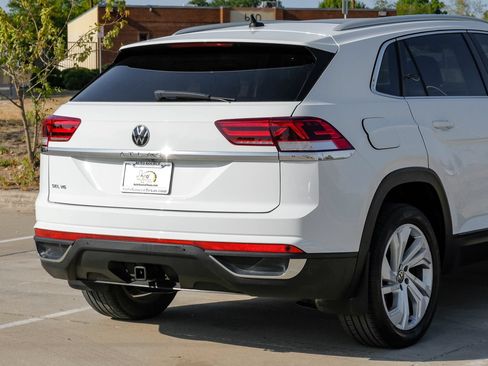 Used 2021 Volkswagen Atlas Cross Sport SEL FWD image 10
