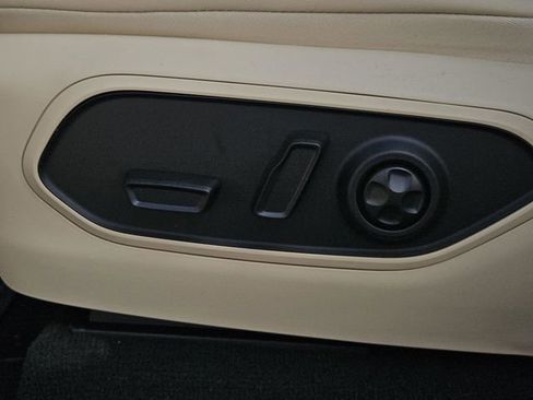 New 2025 Jeep Grand Cherokee Limited image 27