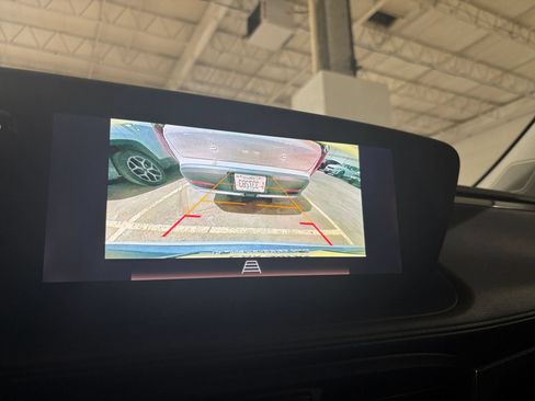 Used 2025 Buick Encore GX Preferred AWD/4WD image 21