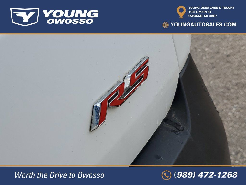 Used 2023 Chevrolet Traverse RS w/ LPO, Floor Liner Package AWD/4WD image 41