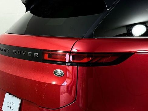 Certified 2023 Land Rover Range Rover Sport SE Dynamic image 17