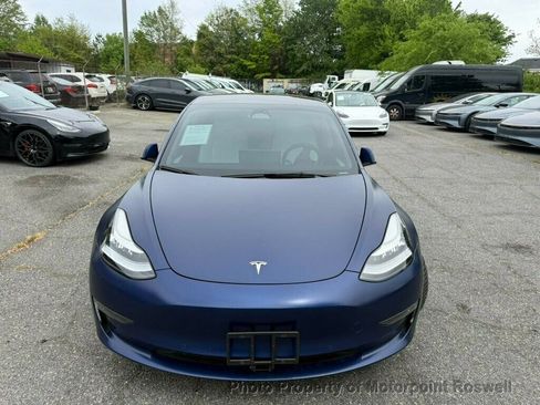 Used 2022 Tesla Model 3 Long Range AWD/4WD image 4