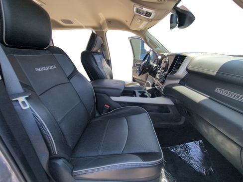 Used 2019 RAM 2500 Laramie AWD/4WD image 17