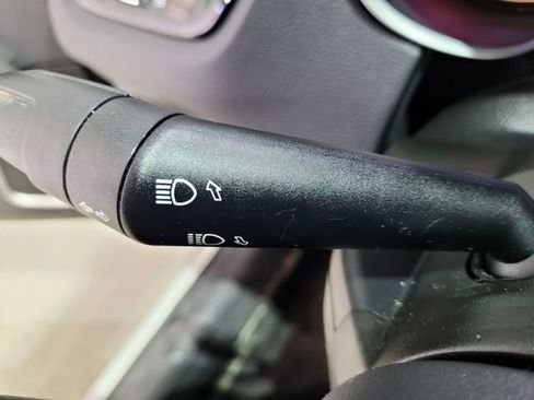 Used 2019 Jeep Compass Altitude image 34