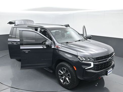 Used 2022 Chevrolet Suburban Z71 image 56