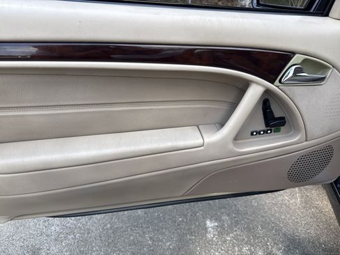 Used 1998 Mercedes-Benz SL 500 image 10