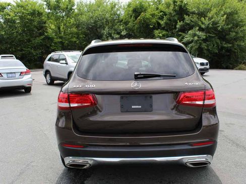 Used 2016 Mercedes-Benz GLC 300 4MATIC image 6