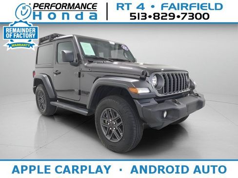 Used 2025 Jeep Wrangler Sport AWD/4WD image 1