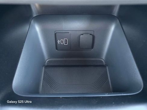 New 2026 Ford Explorer Active image 23