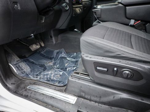 Used 2021 Chevrolet Silverado 1500 LT w/ Bed Protection Package image 14