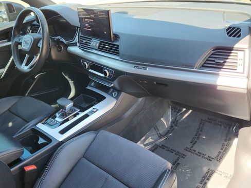 Used 2024 Audi Q5 e Premium Plus w/ Premium Plus Package image 14