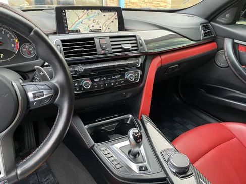 Used 2018 BMW M3 w/ Competition Package RWD image 33