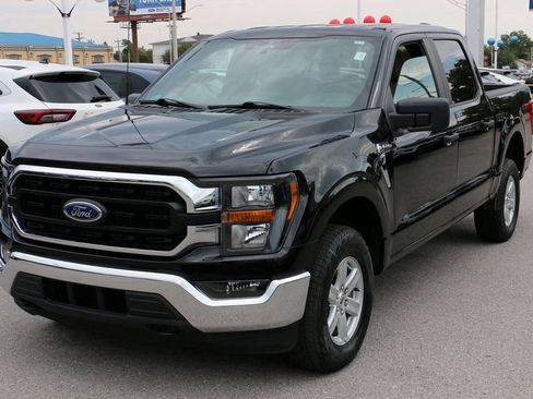 Used 2023 Ford F150 XLT image 2