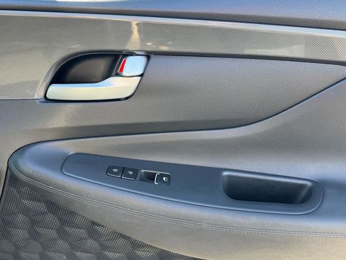 Used 2022 Hyundai Santa Fe SE image 23