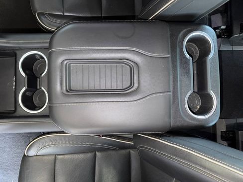 Used 2021 Chevrolet Tahoe Premier image 25