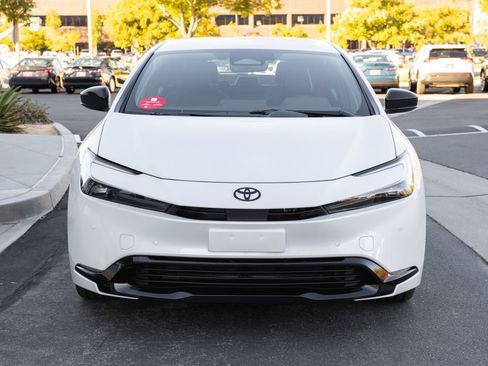 New 2026 Toyota Prius Plug-In Hybrid image 2