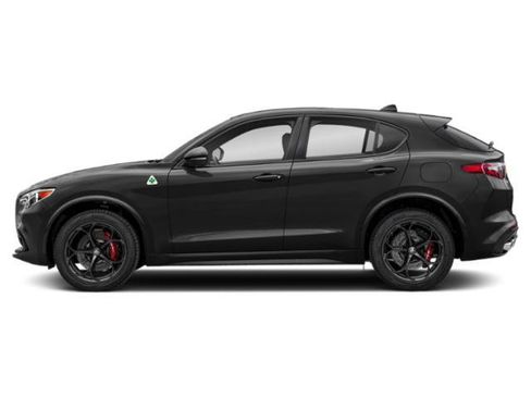 Used 2020 Alfa Romeo Stelvio Quadrifoglio AWD/4WD image 3
