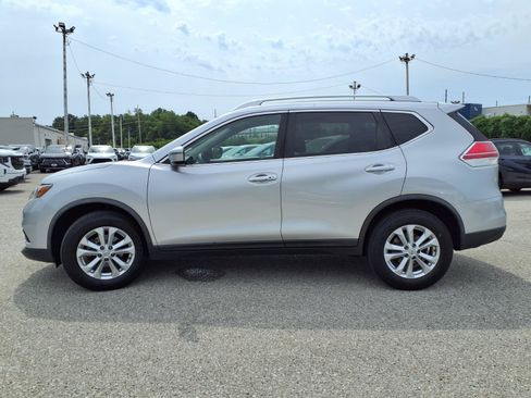 Used 2016 Nissan Rogue SV AWD/4WD image 34