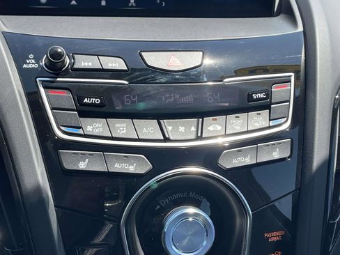 Used 2025 Acura RDX SH-AWD w/ Technology Package image 29