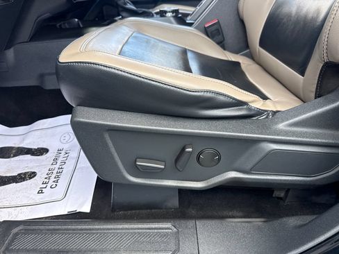 Used 2023 Ford Bronco Wildtrak AWD/4WD image 24