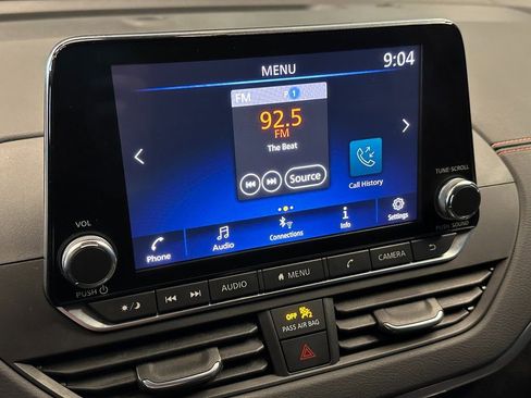 Used 2022 Nissan Altima 2.5 SR w/ Midnight Edition Package FWD image 13