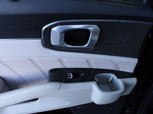 Used 2023 Kia Sorento SX Prestige image 53