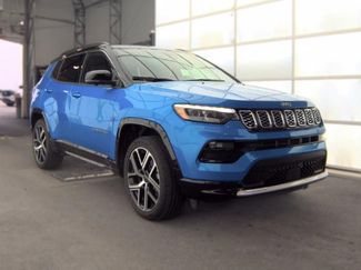 Used 2025 Jeep Compass Limited AWD/4WD video 1