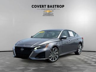 Used 2023 Nissan Altima 2.5 SL FWD video 1