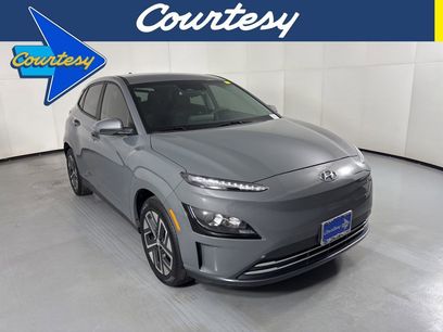 Used 2023 Hyundai Kona SE w/ Cargo Package