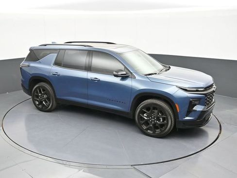 New 2026 Chevrolet Traverse RS w/ LPO, Floor Liner Package image 64