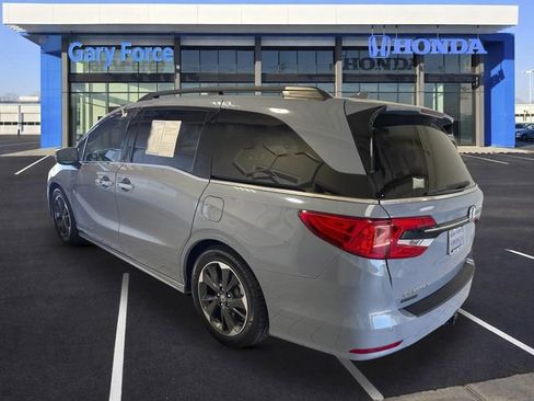 Certified 2024 Honda Odyssey Elite image 3