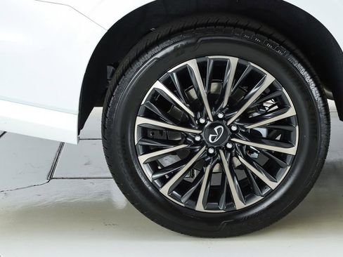 New 2026 INFINITI QX80 Autograph AWD/4WD image 13
