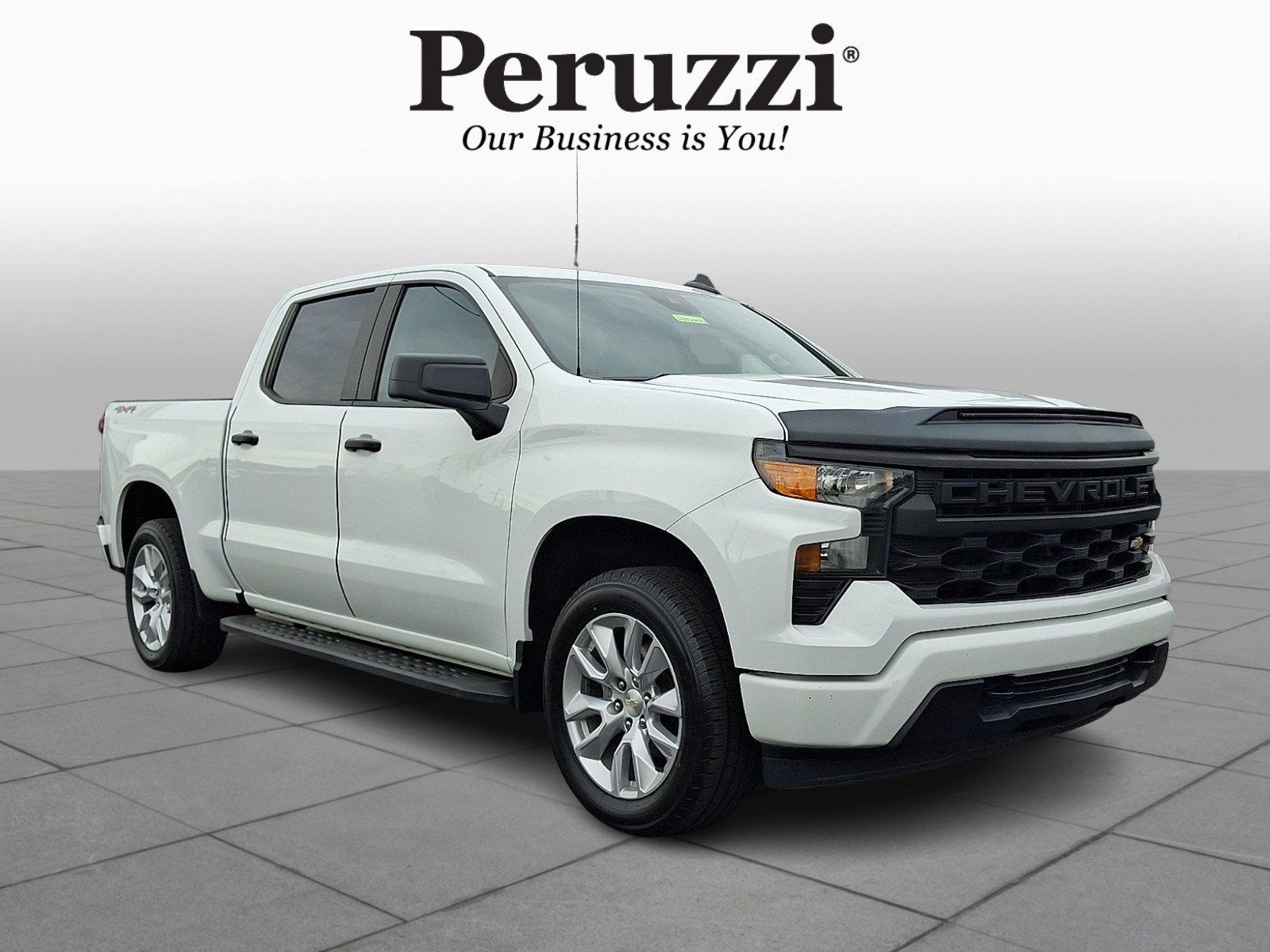 Used 2023 Chevrolet Silverado 1500 Custom AWD/4WD image 1