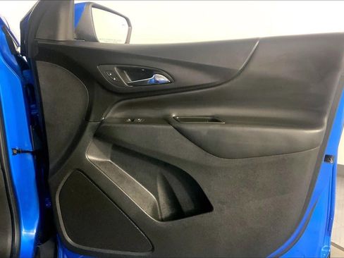 Used 2024 Chevrolet Equinox LT w/ LPO, Floor Liner Package FWD image 25