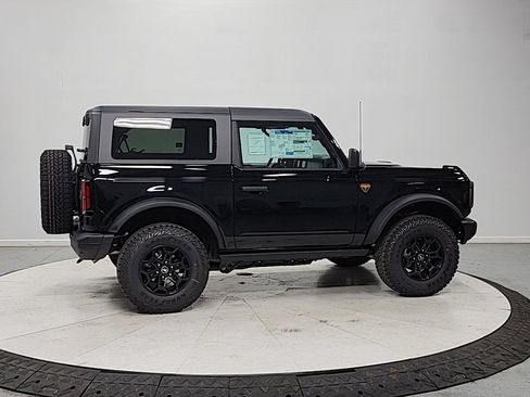 New 2026 Ford Bronco Badlands AWD/4WD image 8