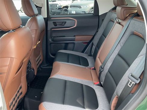 Used 2024 Ford Bronco Sport Outer Banks image 15