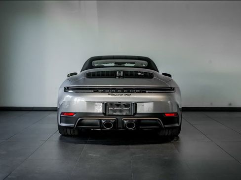 Used 2026 Porsche 911 Carrera GTS RWD image 6